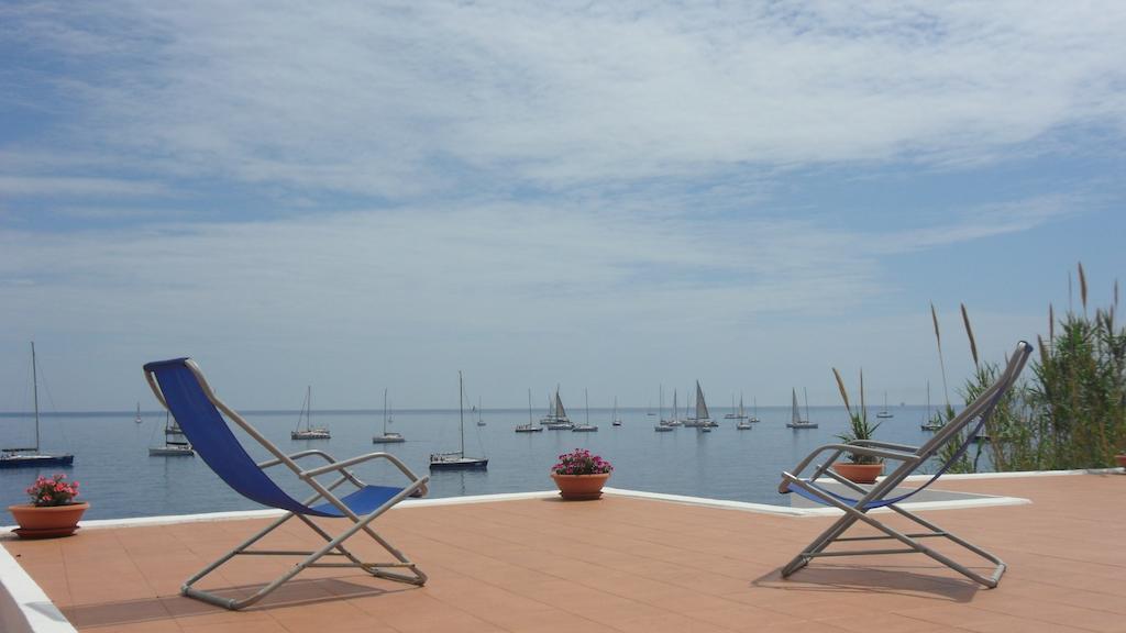 Hotel Punta Barone Santa Marina Salina Exteriér fotografie